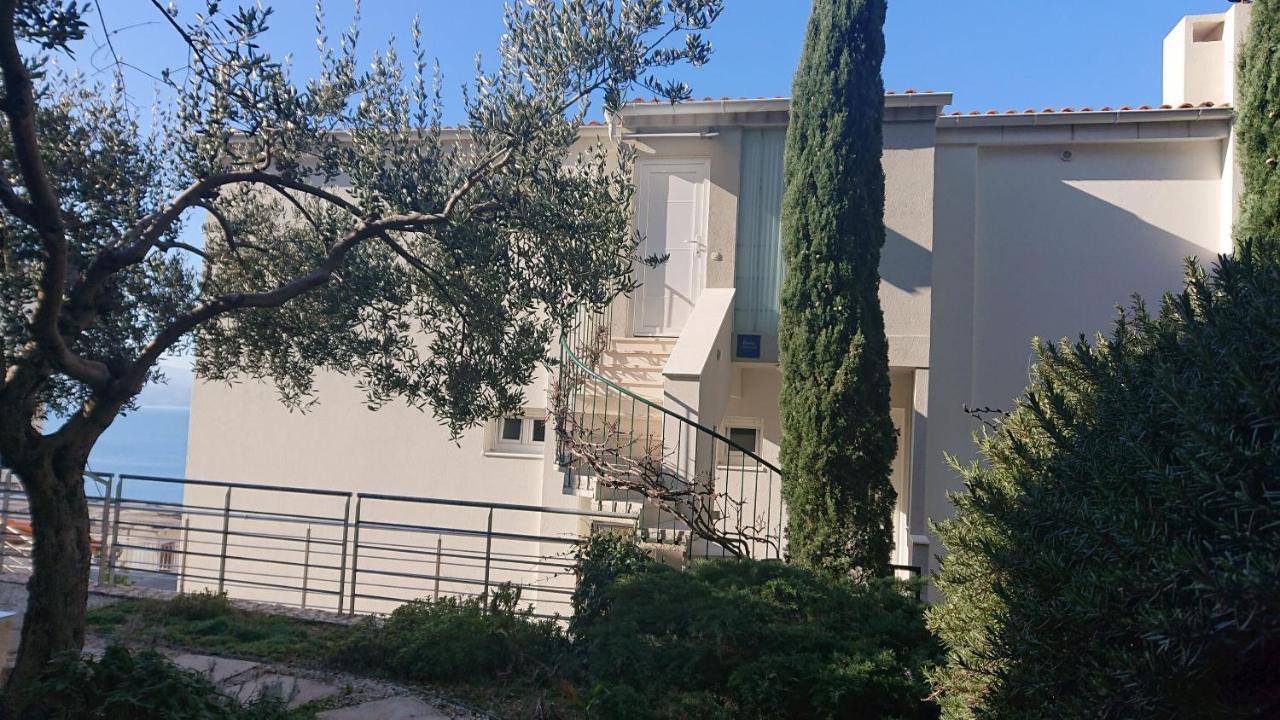 Apartment Sreta オミシュ エクステリア 写真